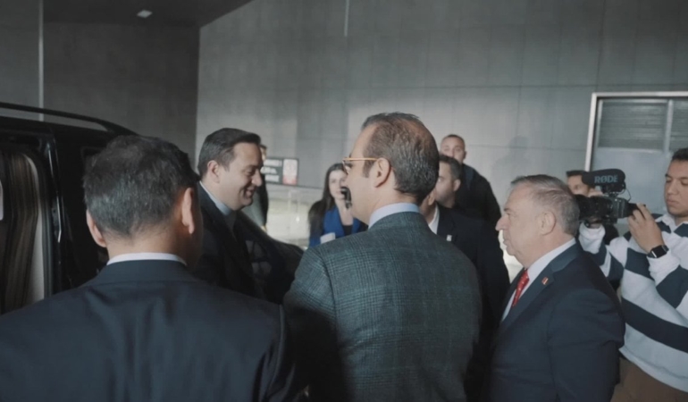 CHP Genel Başkanı Özgür Özel, Şişli Belediyesi'ni ziyaret etti