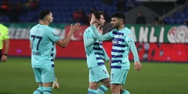 Ziraat Türkiye Kupası: Çaykur Rizespor: 6 - Vanspor FK: 0