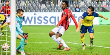 Nice son dakika golüyle Saint-Gilloise'ye 2-1 mağlup oldu