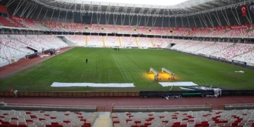 Sivasspor – Galatasaray maçı öncesi zeminde son durum. Maç saati hava nasıl olacak?