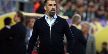 Arda Turan zirveye yürüyor