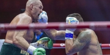 Boks dünyası bu maça kilitlendi. Tyson Fury ve Oleksandr Usyk rövanş maçına çıkacak