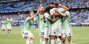 7 gollü maçın galibi Western United oldu